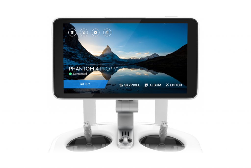 dji_phantom_4_pro_plus_v20_schermo