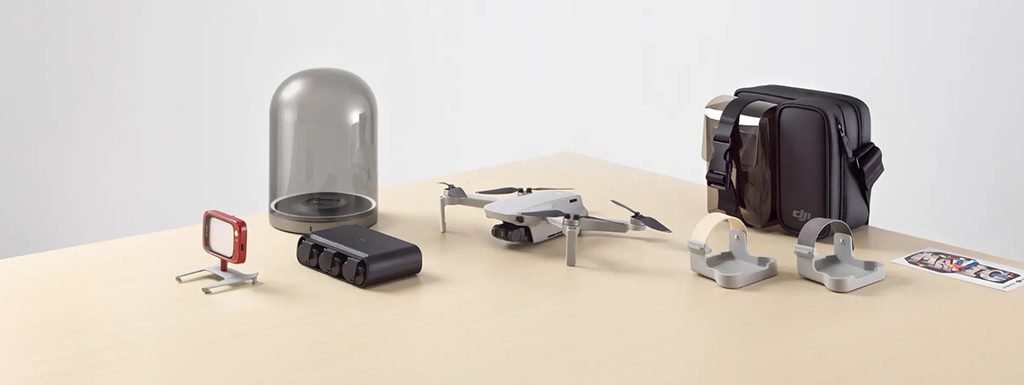 Il Mavic Mini è dotato di tantissimi accessori.