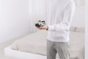 Mavic-Mini-palm