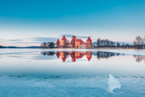 trakai-castle-reflection
