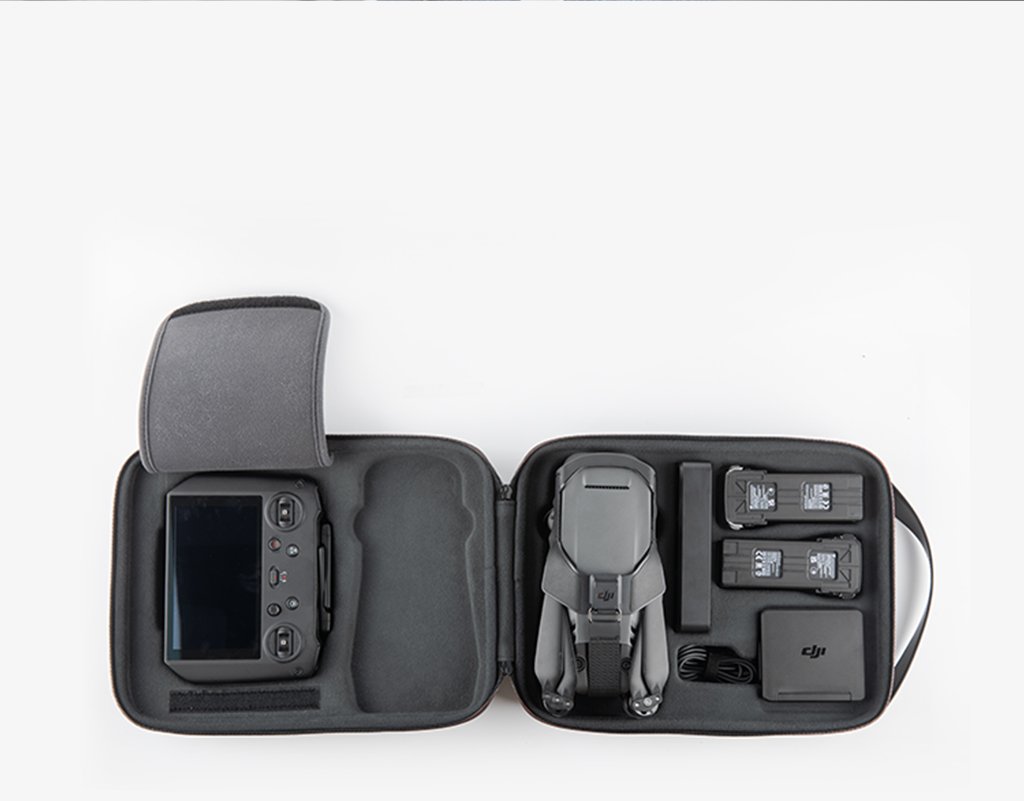 DJI-Mavic-3-carrying-case-storage-capacity